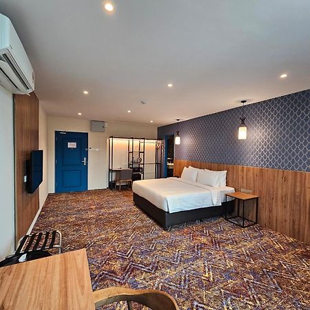 Le'Genda Hotel กาจัง ห้อง รูปภาพ