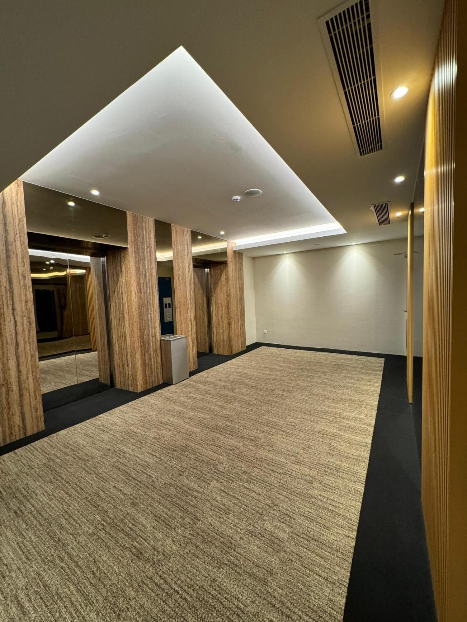 Le'Genda Hotel กาจัง ภายนอก รูปภาพ